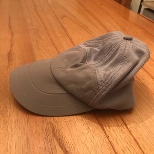REI Adjustable Running Hat Grey